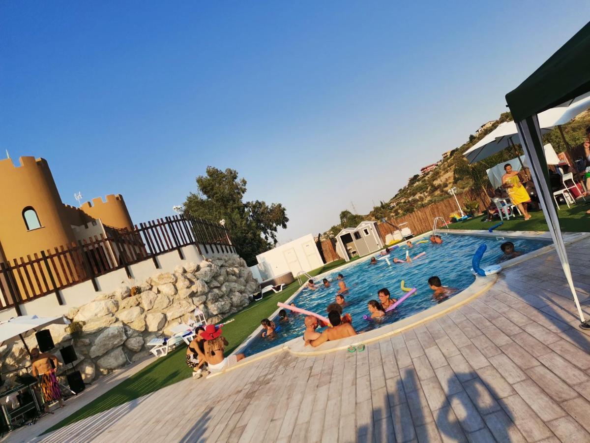 Hotel Imperial Park à Raffadali Extérieur photo