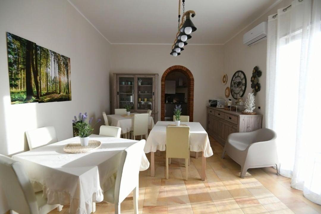 Hotel Imperial Park à Raffadali Extérieur photo